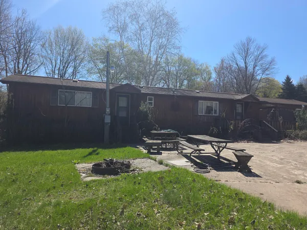 $144,000 | 6772 North Claeys Drive, Fountain, MI 49410