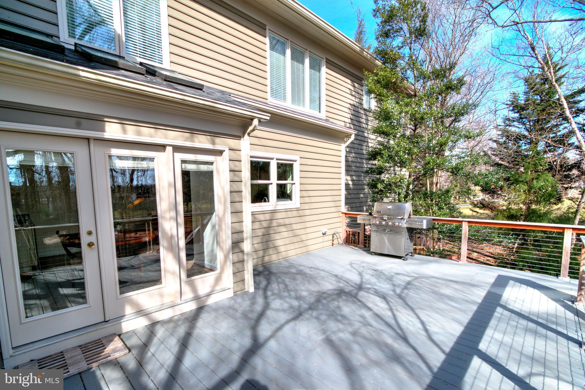 11205 Bright Pond Lane Reston, VA 20194 - Photo 18 of 102 Custom Deck Ideal for Barbecues!!