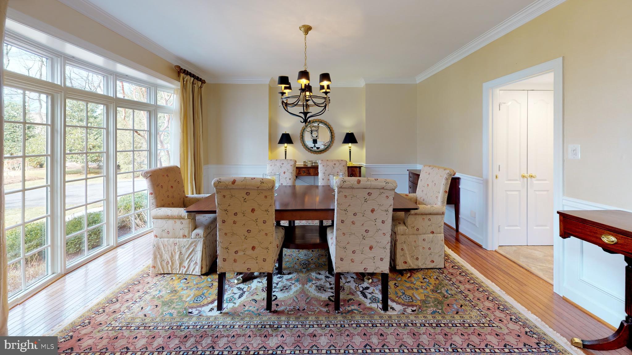 11205 Bright Pond Lane Reston, VA 20194 - Photo 5 of 102 Dining Room with Bay Window