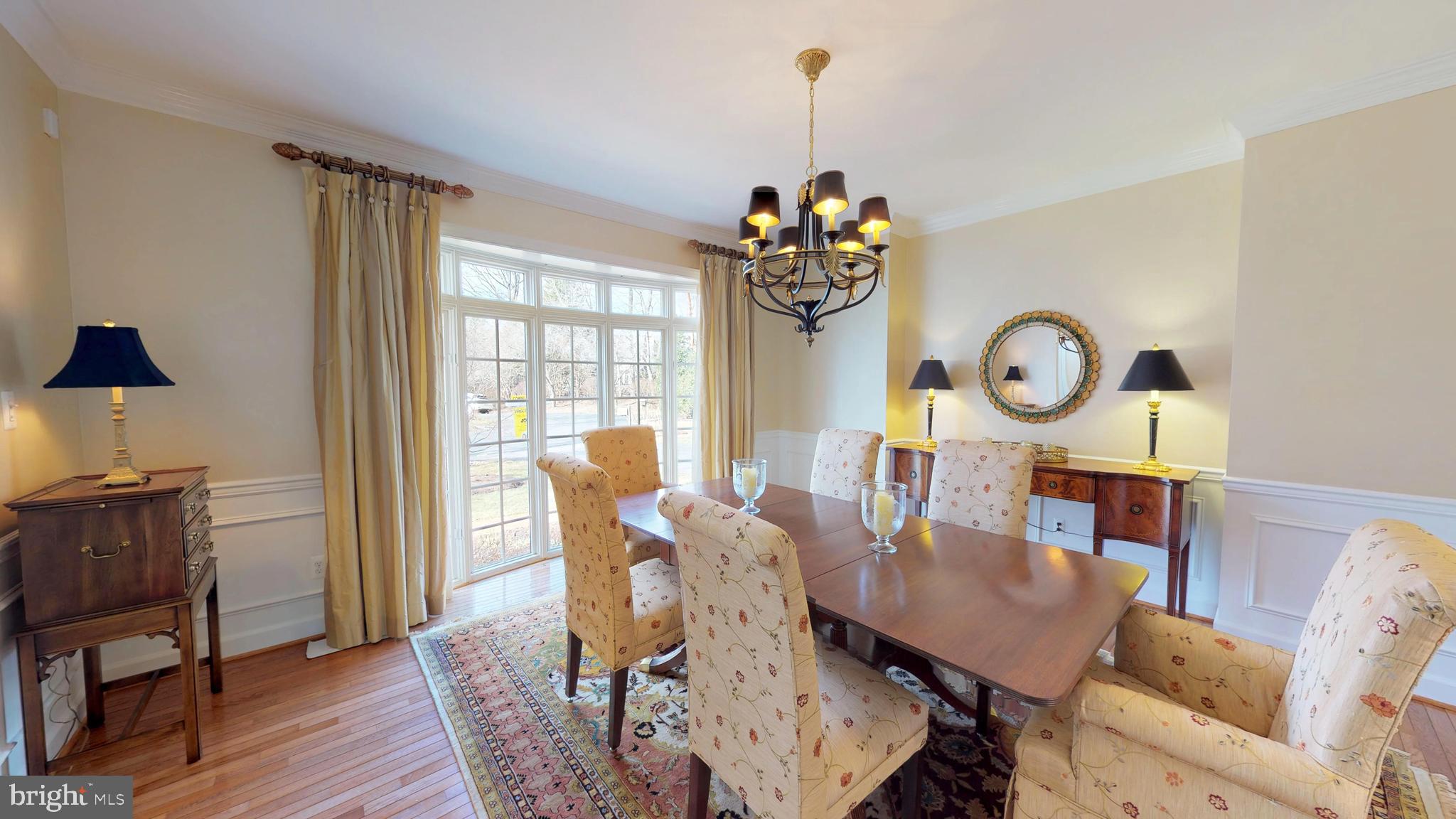 11205 Bright Pond Lane Reston, VA 20194 - Photo 6 of 102 Banquet Sized Dining Room