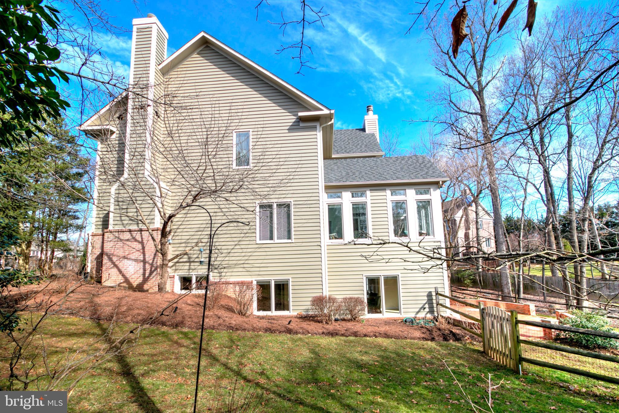 11205 Bright Pond Lane Reston, VA 20194 - Photo 67 of 102 Right Side Of House