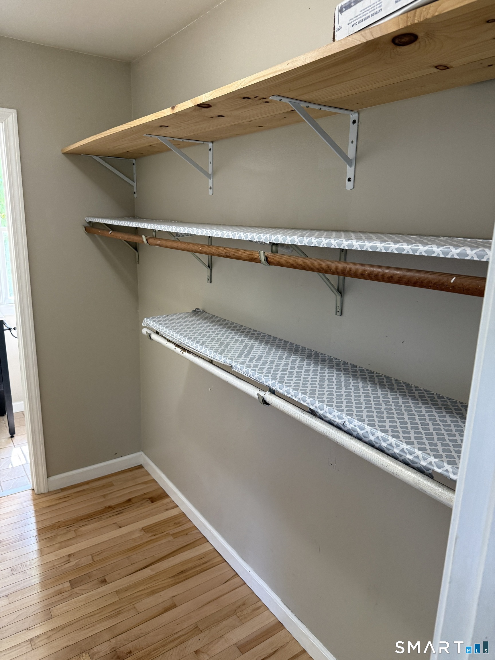 308 Noank Ledyard Road Groton, CT 06355 - Photo 18 of 38