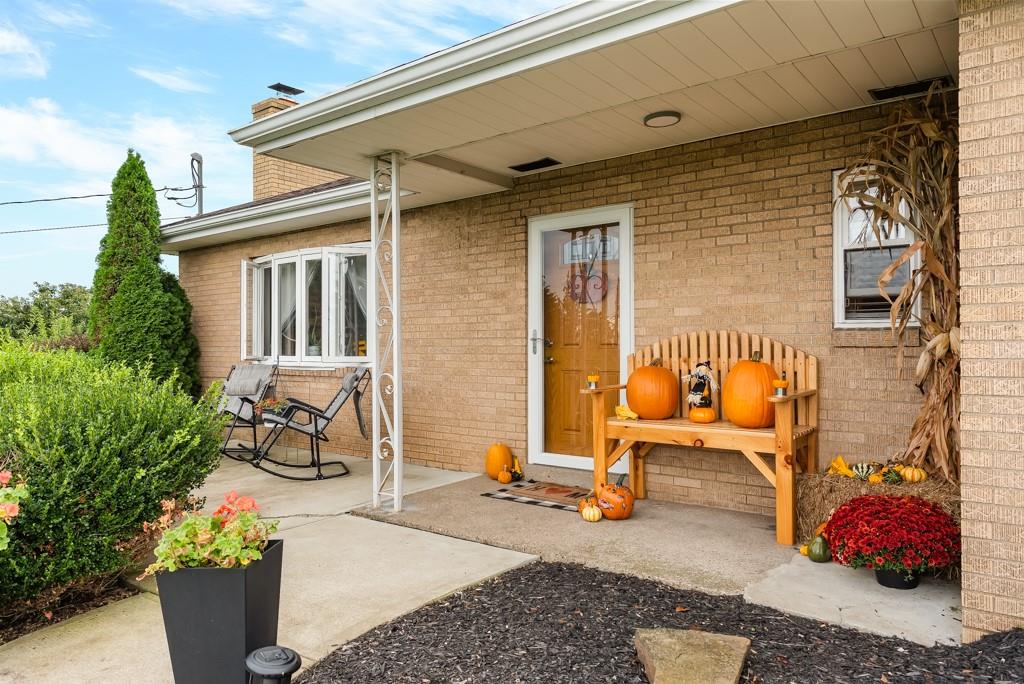 765 Ridge Avenue Canonsburg, PA 15317 - Photo 3 of 24 Gallery Image 3