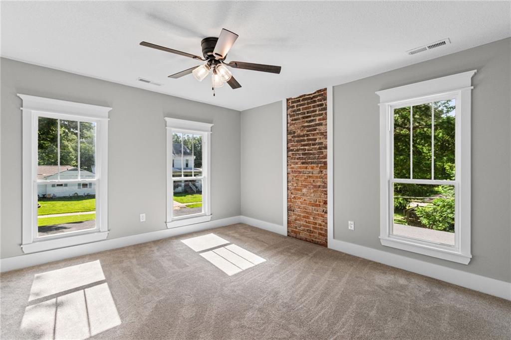 611 South Main Street Clinton, MO 64735 - Photo 27 of 35