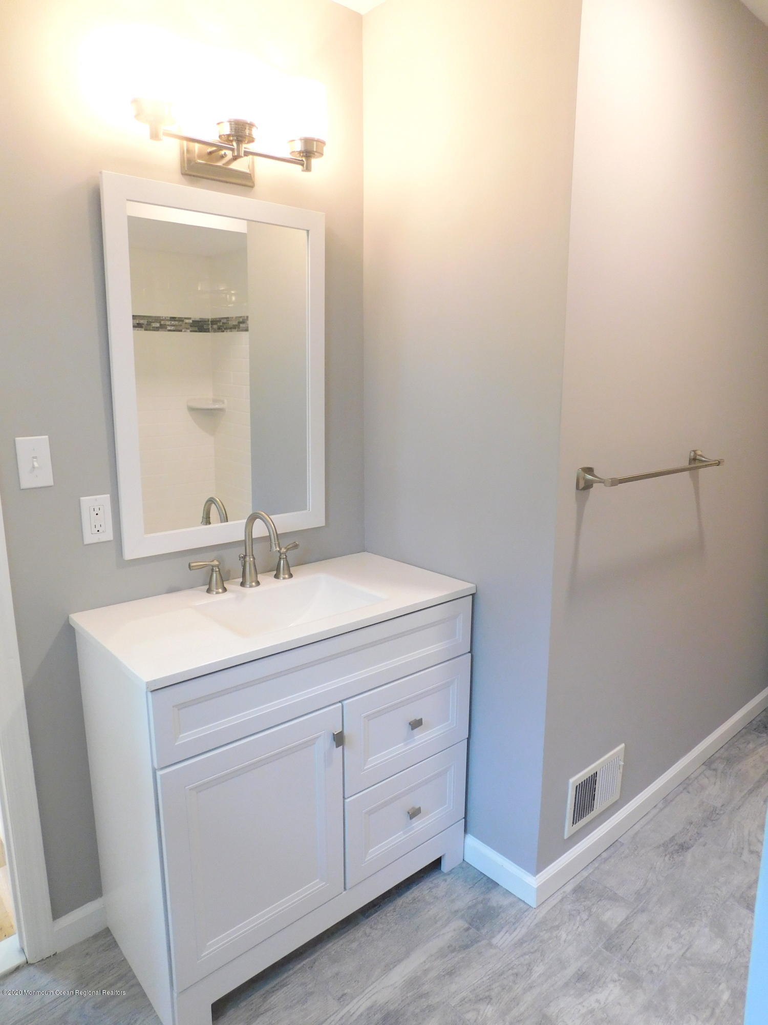 820 Tennent Road Manalapan, NJ 07726 - Photo 19 of 35 DSCN0180