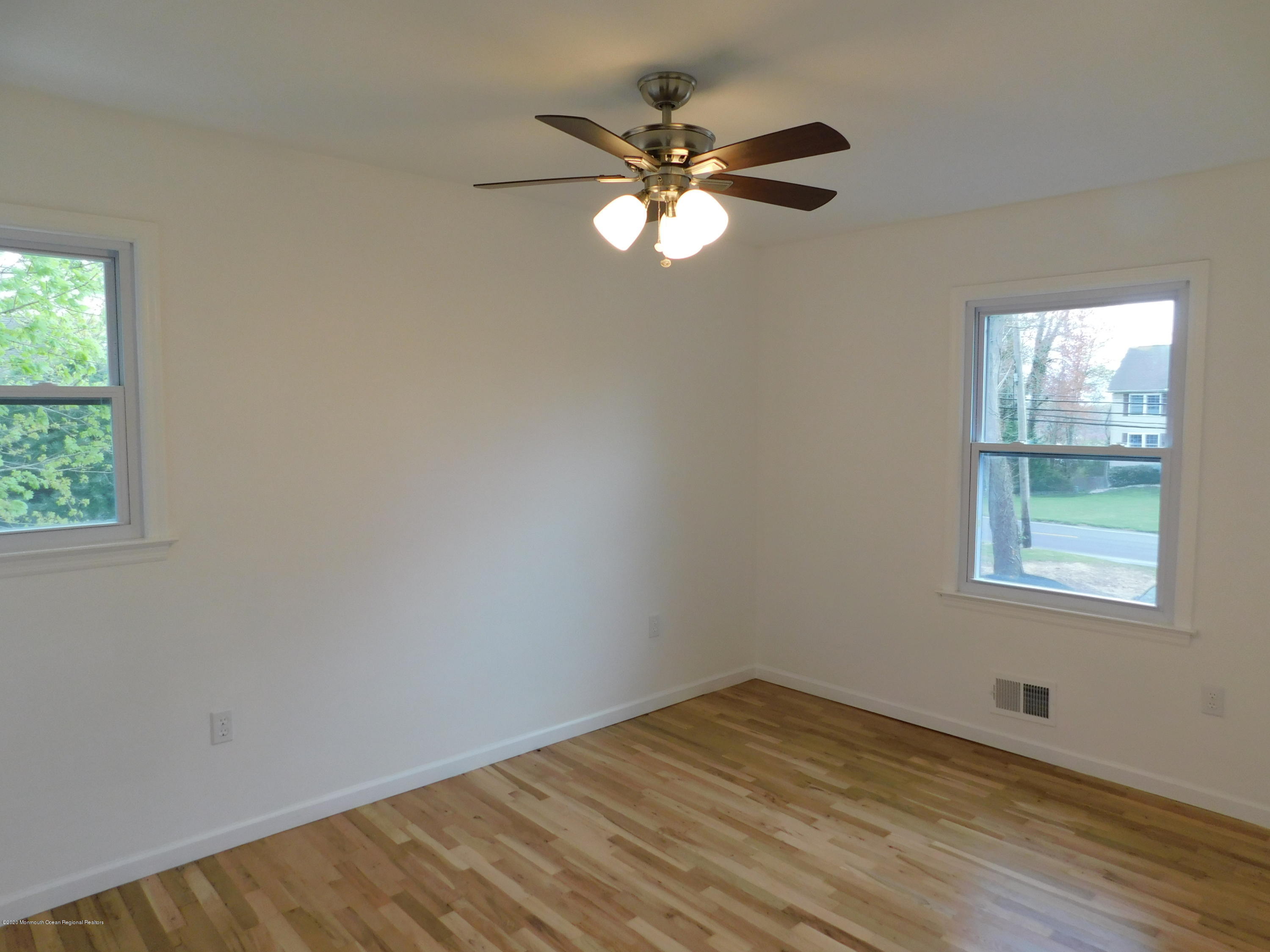 820 Tennent Road Manalapan, NJ 07726 - Photo 22 of 35 DSCN0174