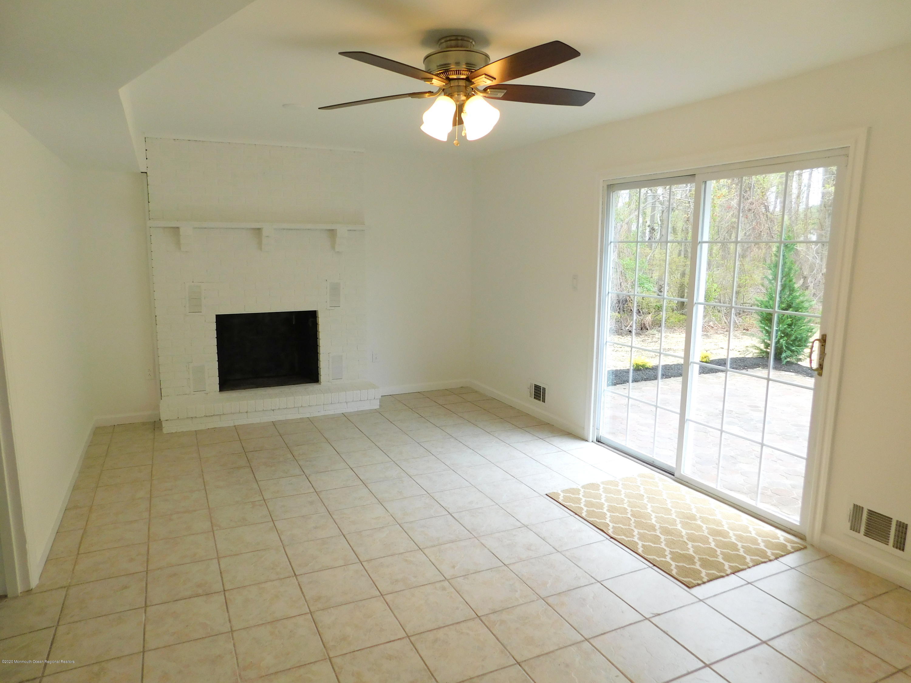 820 Tennent Road Manalapan, NJ 07726 - Photo 26 of 35 DSCN0186