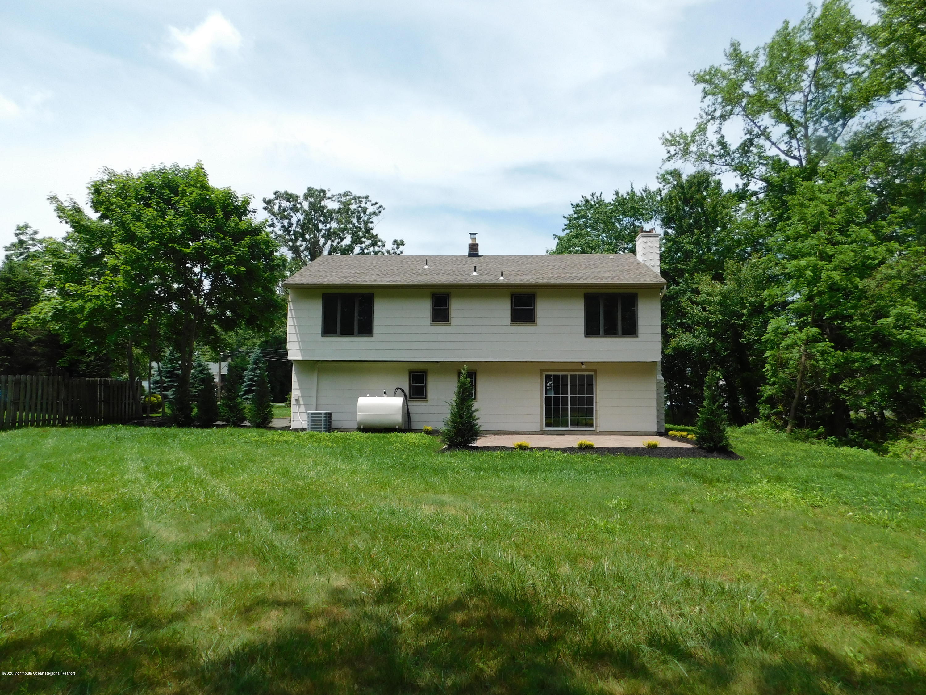 820 Tennent Road Manalapan, NJ 07726 - Photo 34 of 35 DSCN0230