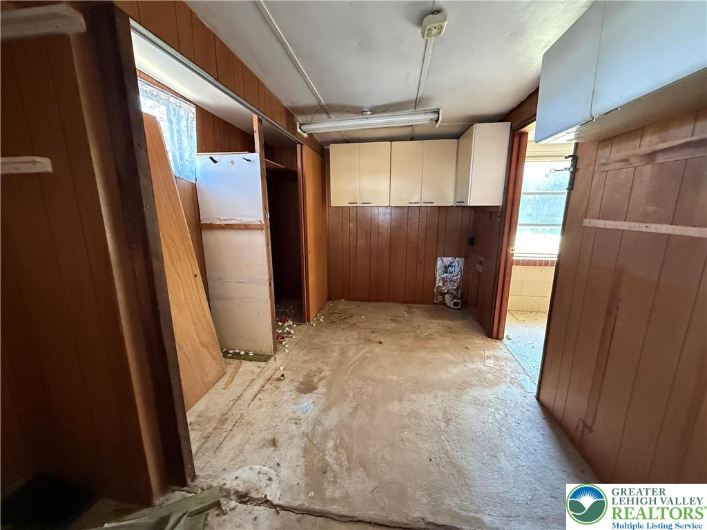 3124 Roxford Road Allentown, PA 18103 - Photo 18 of 23 a view of empty room with wooden floor and fan