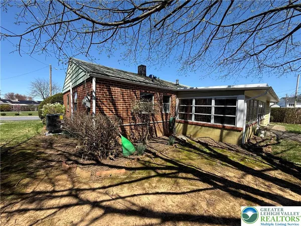 $249,900 | 3124 Roxford Road, Allentown, PA 18103