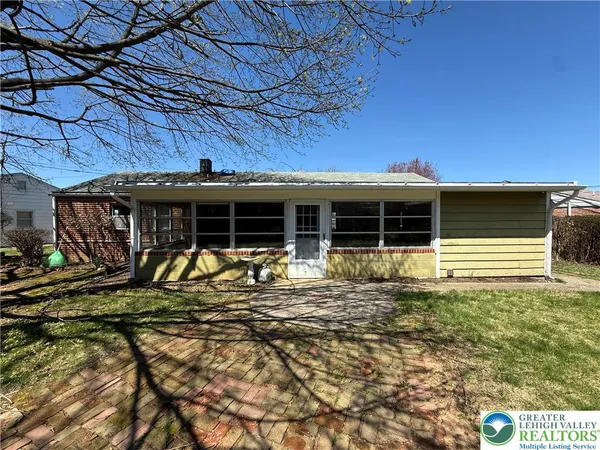 $249,900 | 3124 Roxford Road, Allentown, PA 18103