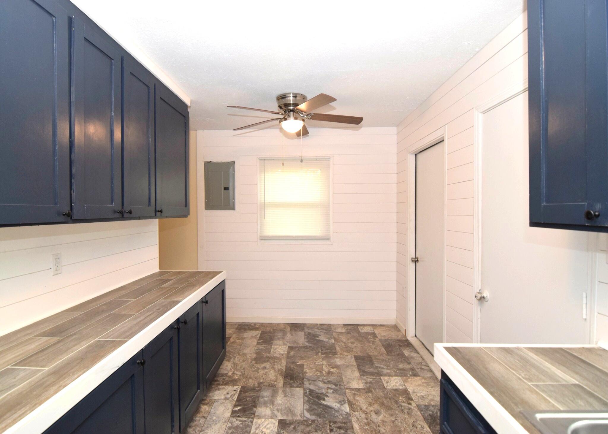808 East Boundary Augusta, GA 30901 - Photo 7 of 17 DSC_0344_bright