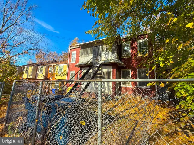 $849,900 | 70 N Street Southwest, Washington, DC 20024