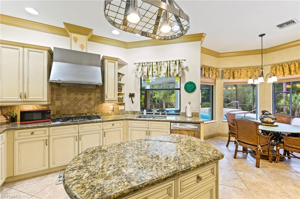 491 3rd Street Southwest Naples, FL 34117 - Photo 11 of 35 Gallery Image 11