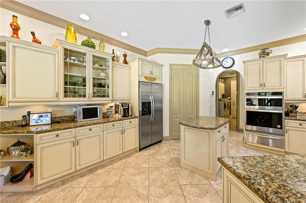 491 3rd Street Southwest Naples, FL 34117 - Photo 12 of 35 Gallery Image 12