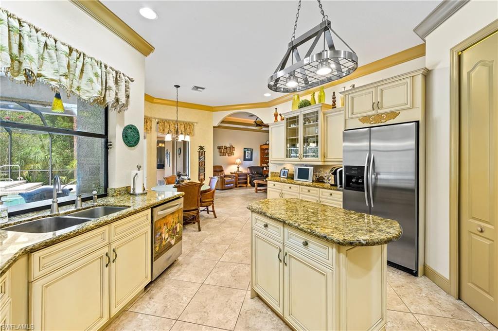 491 3rd Street Southwest Naples, FL 34117 - Photo 10 of 35 Gallery Image 10