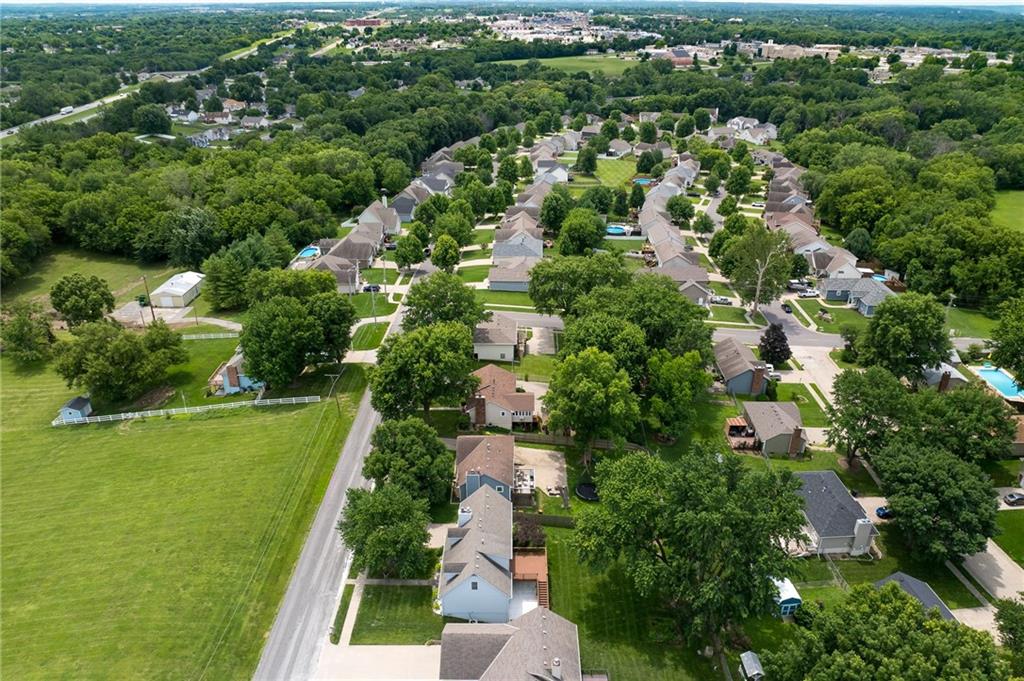 3308 Chris Hessler Road St. Joseph, MO 64506 - Photo 36 of 39