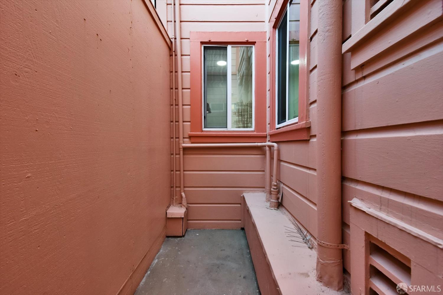 1215 34th Avenue San Francisco, CA 94122 - Photo 33 of 74