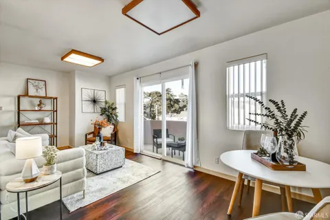 $1,995,000 | 1215 34th Avenue, San Francisco, CA 94122