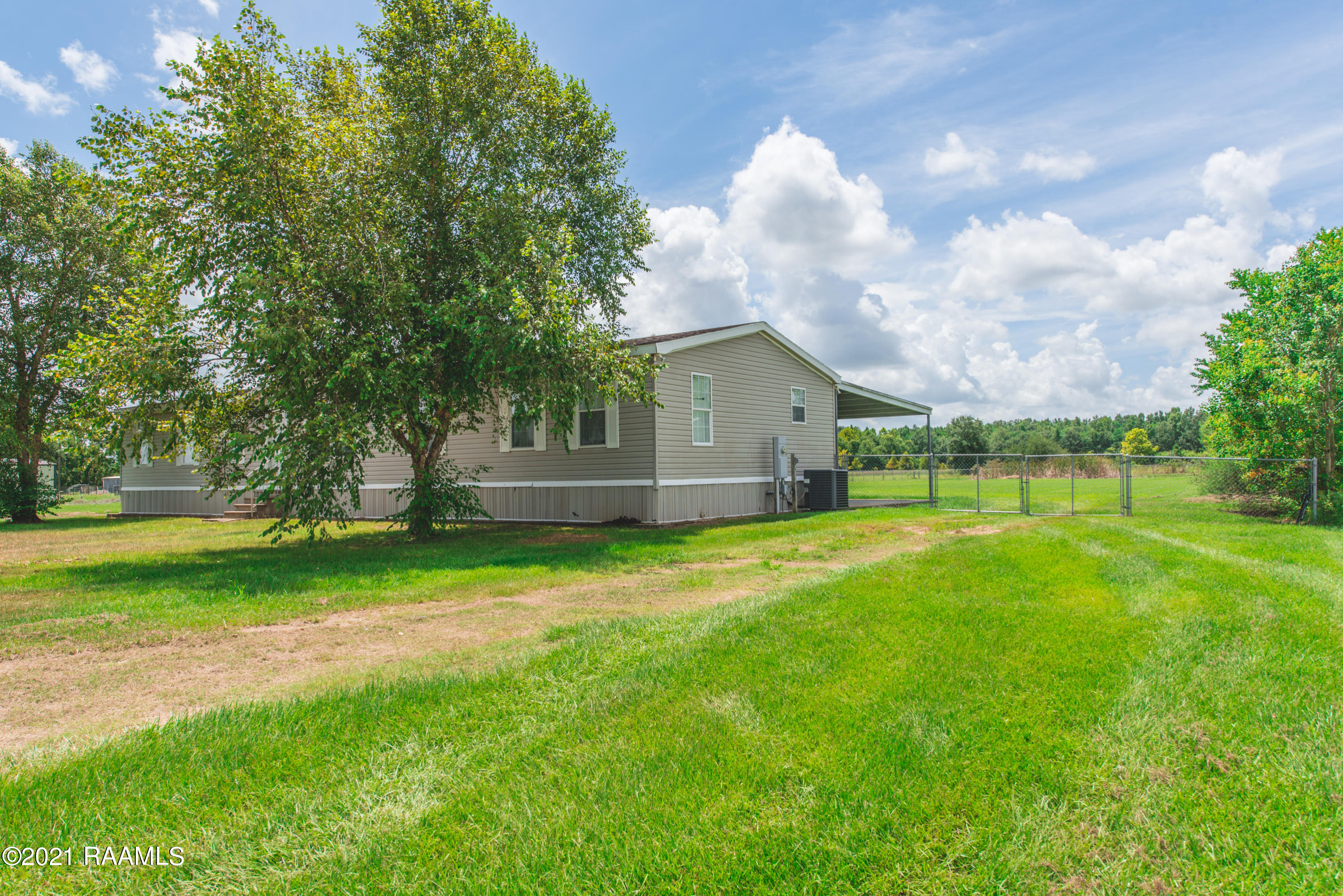 254 Lenora Road Church Point, LA 70525 - Photo 25 of 34 Driveway
