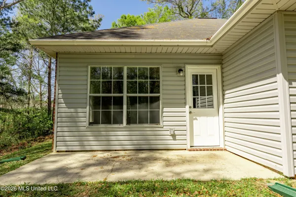 $220,000 | 27 Maroon Drive, Picayune, MS 39466