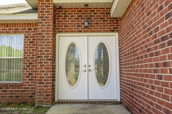 $220,000 | 27 Maroon Drive, Picayune, MS 39466