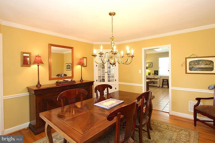 5501 Parkston Road Bethesda, MD 20816 - Photo 28 of 30 Dining Room 2