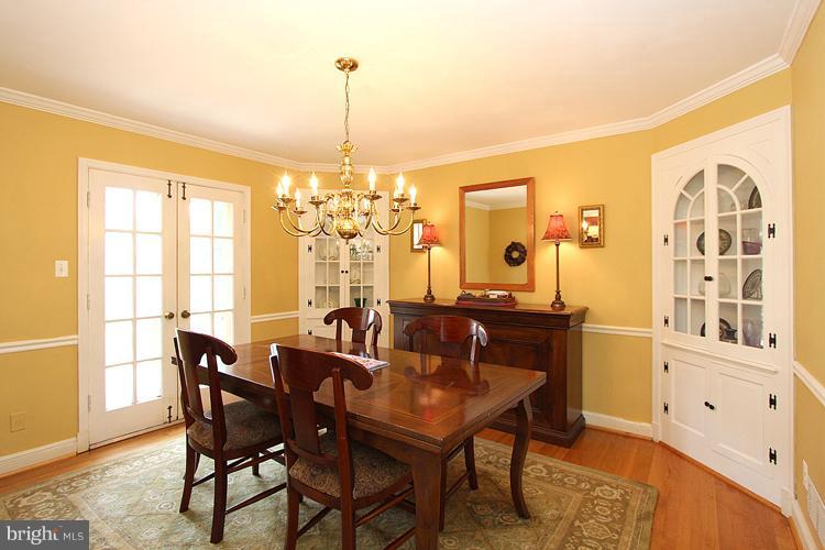 5501 Parkston Road Bethesda, MD 20816 - Photo 5 of 30 Dining Room 1