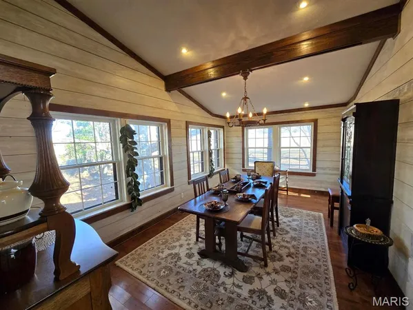 $795,000 | 335 Westwood Drive, Houston, MO 65483