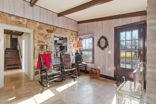 $795,000 | 335 Westwood Drive, Houston, MO 65483