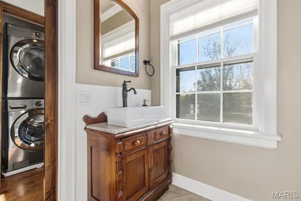 $795,000 | 335 Westwood Drive, Houston, MO 65483