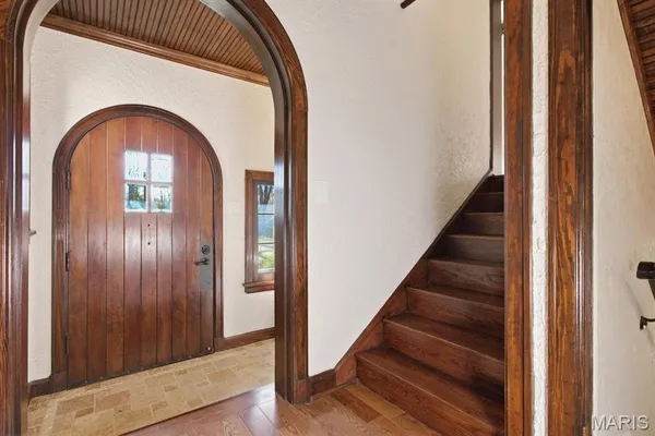 $795,000 | 335 Westwood Drive, Houston, MO 65483