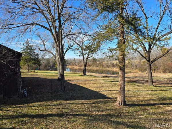 $795,000 | 335 Westwood Drive, Houston, MO 65483