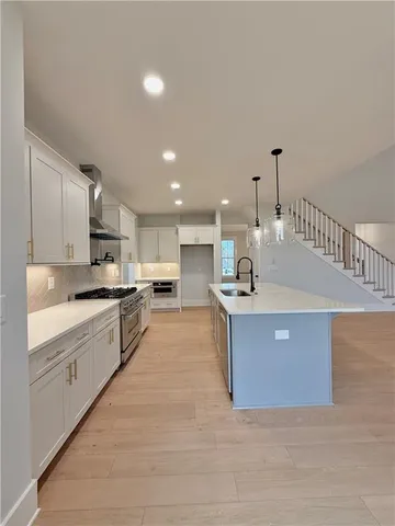 $779,900 | 301 Eminence Peak, Rydal, GA 30171