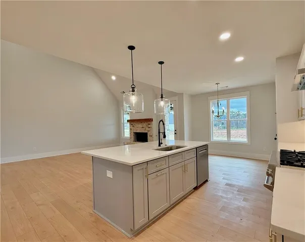 $779,900 | 301 Eminence Peak, Rydal, GA 30171