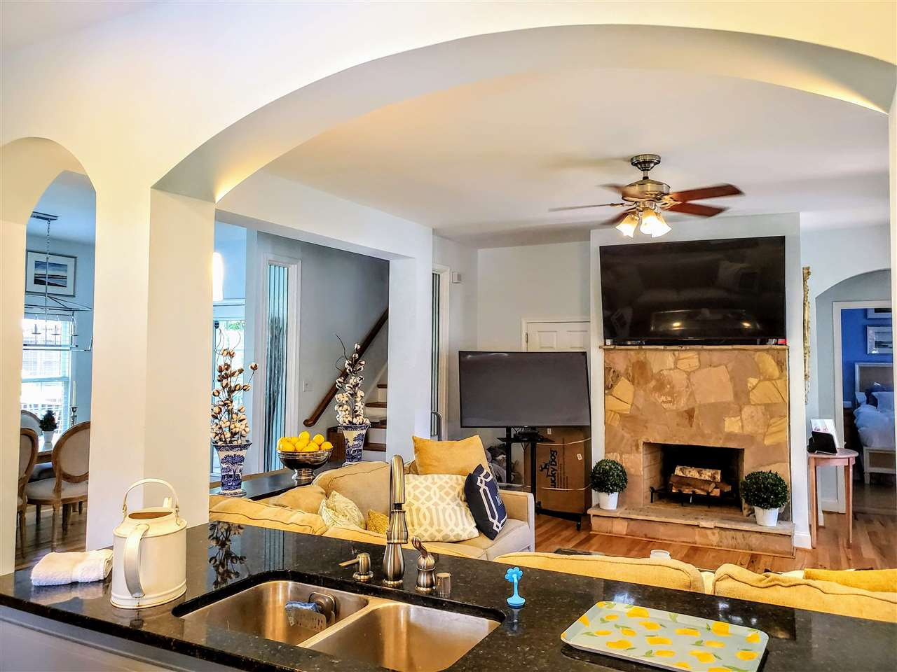 809 Edmund Street Raleigh, NC 27604 - Photo 9 of 28 Photo 9