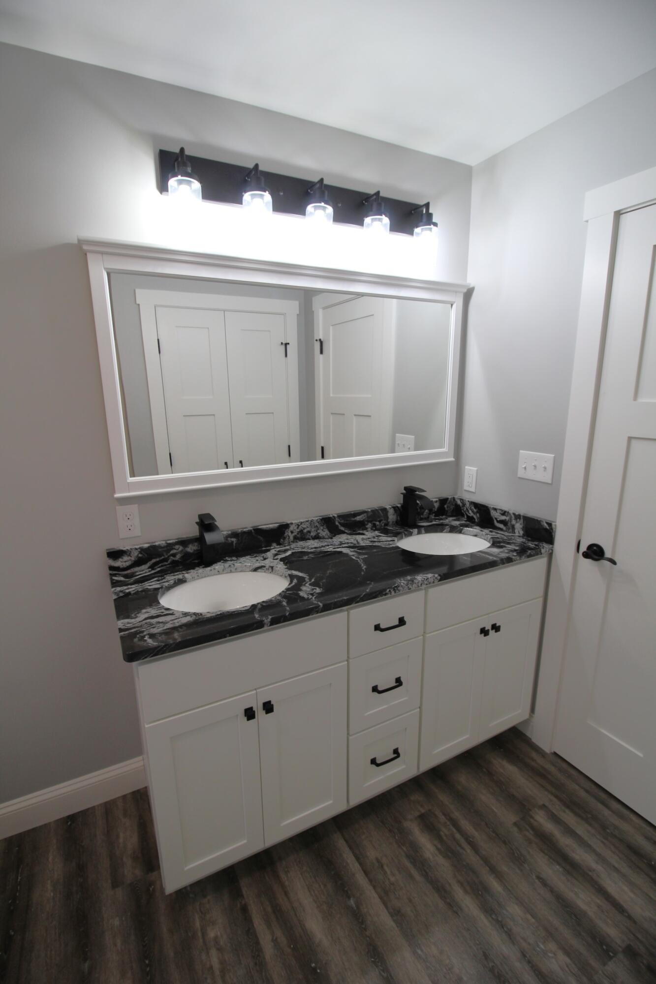 307 Cotton Road Lewiston, ME 04240 - Photo 37 of 59 2nd Fl Bathroom