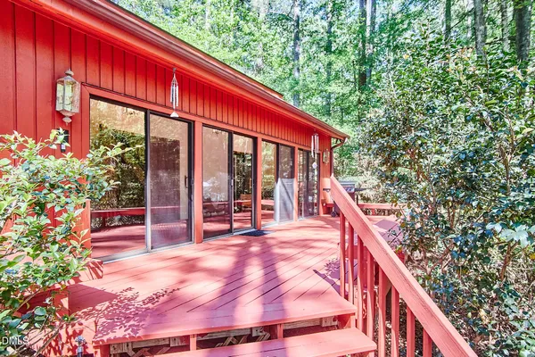 $975,000 | 152 Cedar Hills Circle, Chapel Hill, NC 27514