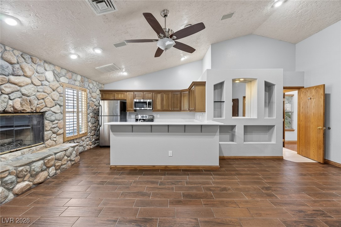 5935 North Campbell Road Las Vegas, NV 89149 - Photo 37 of 49 Casita Living Room / Kitchen