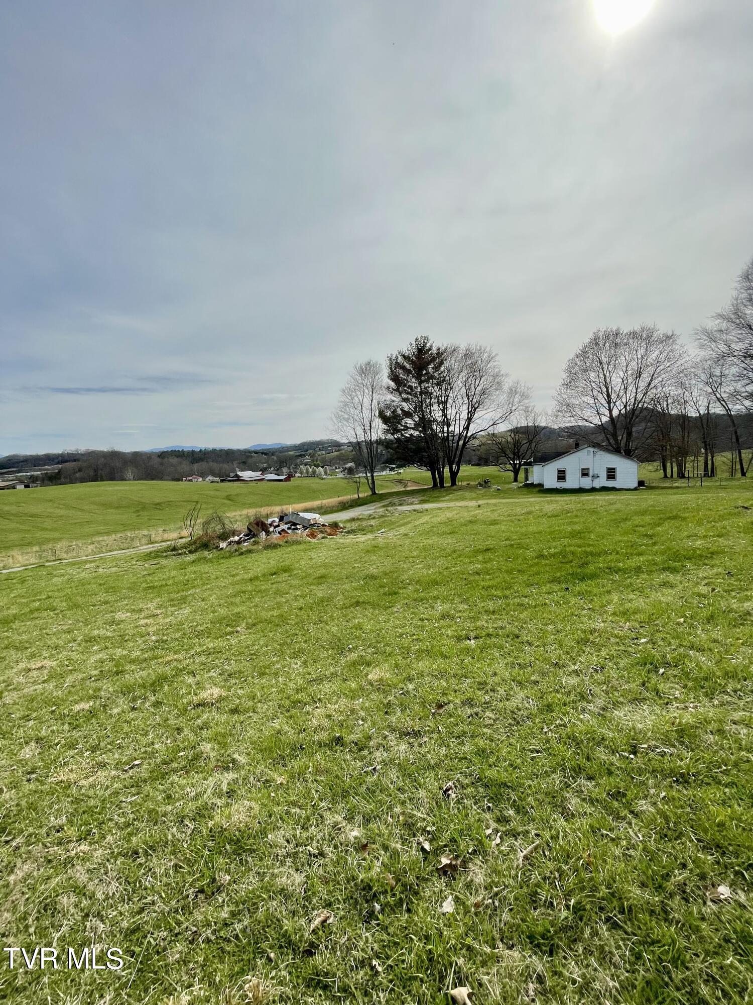 Tbd Egypt Road, Unit 8 Bluff City, TN 37618 - Photo 5 of 12 IMG_4815