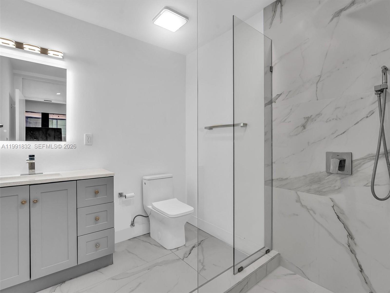 3010 Alton Road Miami Beach, FL 33140 - Photo 43 of 60