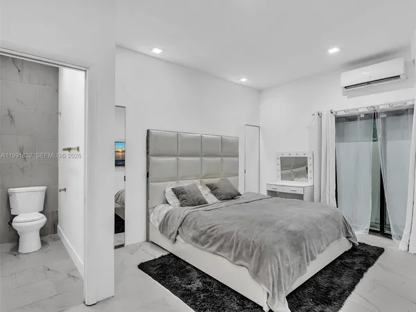 $17,900 | 3010 Alton Road, Miami Beach, FL 33140