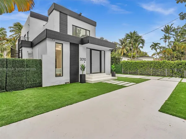 $17,900 | 3010 Alton Road, Miami Beach, FL 33140