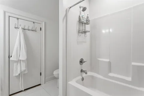 $1,200,000 | 3905 Palmetto Drive, Lake Charles, LA 70605