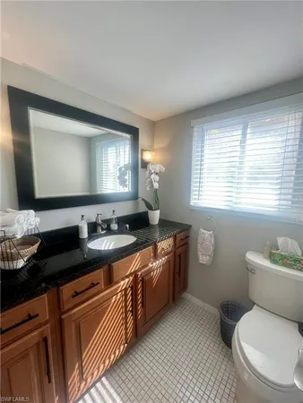 $10,000 | 9524 Gulf Shore Drive, Unit 2, Naples, FL 34108
