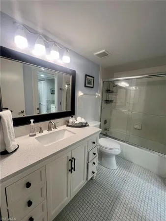 $10,000 | 9524 Gulf Shore Drive, Unit 2, Naples, FL 34108