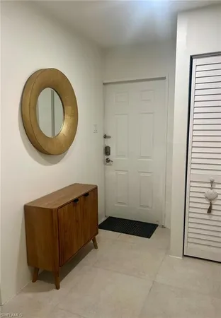 $10,000 | 9524 Gulf Shore Drive, Unit 2, Naples, FL 34108