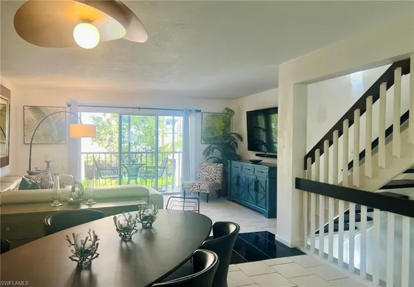 $10,000 | 9524 Gulf Shore Drive, Unit 2, Naples, FL 34108