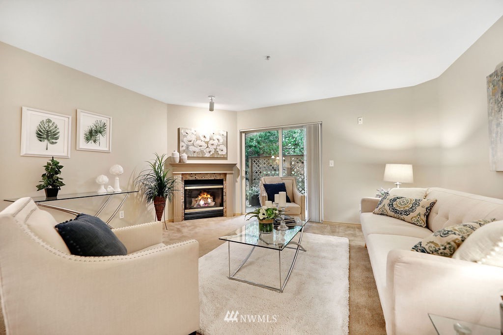 10733 Valley View Road, Unit C202 Bothell, WA 98011 - Photo 6 of 39