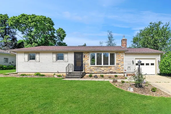 $415,000 | 108 North Franklin Street, Verona, WI 53593